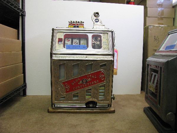 5 Cent Watling Blue Seal 4 Column Vendor Slot Machine: 5 Cent Watling Blue Seal 4 Column Vendor Slot Machine w/Future Pay w/Keys (Works) - Thank you for viewing this Item. We hope that you are successful in your bidding. For over 30 years we have given th