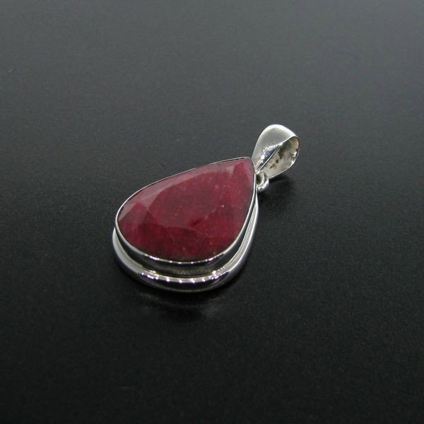 APP: 9.6k 25.81CT Ruby & Sterling Silver Pendant: 25.81CT Ruby and Sterling Silver Pendan - Appraisal Value: $9.5K - Bid with utmost confidence from GovernmentAuction.com. We have been in business for over 35 years, and pride ourselves on perfect cus