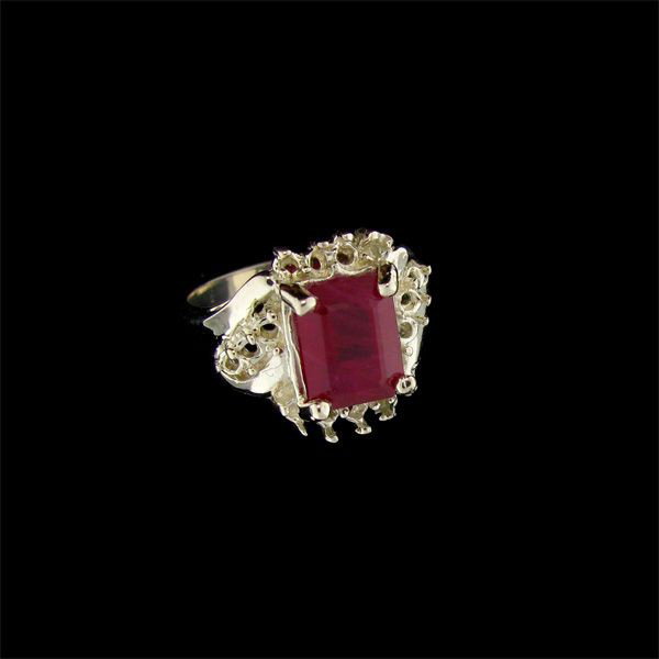 APP: 5.5k 3.08CT Ruby & Sterling Silver Ring: 3.08CT Ruby and Sterling Silver Ring - Appraisal Value: $5.5K - Bid with utmost confidence from GovernmentAuction.com. We have been in business for over 35 years, and pride ourselves on perfect custom