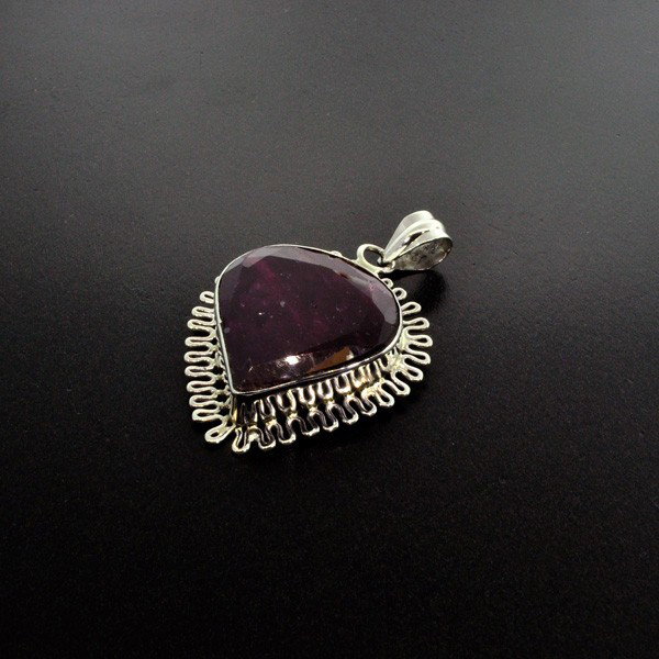 APP: 20.1k 75.28CT Ruby & Sterling Silver Pendant: 75.28CT Ruby and Sterling Silver Pendant - Appraisal Value: $20.1K - Bid with utmost confidence from GovernmentAuction.com. We have been in business for over 35 years, and pride ourselves on perfect c
