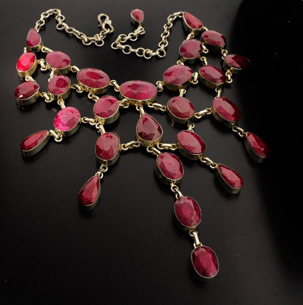 APP: 72.4k 371.20CT Ruby & Sterling Silver Necklace: 371.20CT Ruby and Sterling Silver Necklace - Appraisal Value: $72.3K - Bid with utmost confidence from GovernmentAuction.com. We have been in business for over 35 years, and pride ourselves on perfect