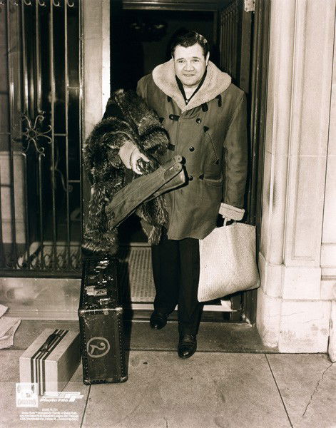 Babe Ruth Retired - Leaving Building Photograph: Babe Ruth Retired - Leaving Building Photograph - Bid with utmost confidence from GovernmentAuction.com. We have been in business for over 35 years, and pride ourselves on perfect customer service.