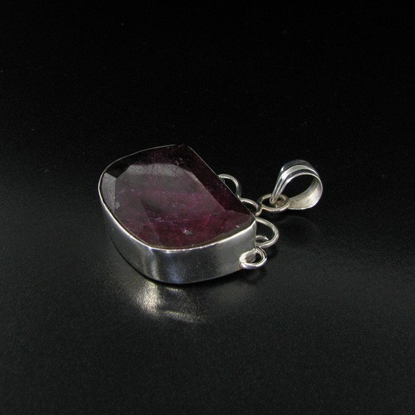 APP: 20.1k 74.48CT Ruby & Sterling Silver Pendant: 74.48CT Ruby and Sterling Silver Pendant - Appraisal Value: $20.1K - Bid with utmost confidence from GovernmentAuction.com. We have been in business for over 35 years, and pride ourselves on perfect c