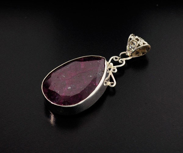 APP: 28k 76.02CT Ruby & Sterling Silver Pendant: 76.02CT Ruby and Sterling Silver Pendant - Appraisal Value: $27.9K - Bid with utmost confidence from GovernmentAuction.com. We have been in business for over 35 years, and pride ourselves on perfect c