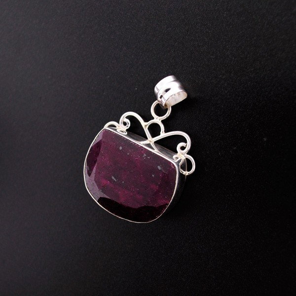 APP: 27.4k 74.20CT Ruby & Sterling Silver Pendant: 74.20CT Ruby and Sterling Silver Pendant - Appraisal Value: $27.3K - Bid with utmost confidence from GovernmentAuction.com. We have been in business for over 35 years, and pride ourselves on perfect c