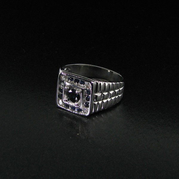 APP: 4k 0CT Sapphire & Diamond, on Plated Silver Ring: 0.93CT Sapphire and Diamond, on Platinum Plated, Over Silver Ring - Appraisal Value: $4.2K - Bid with utmost confidence from GovernmentAuction.com. We have been in business for over 35 years, and prid