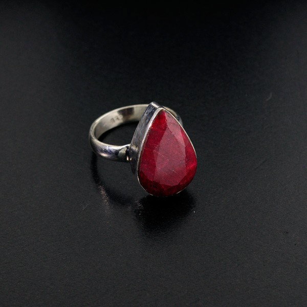 APP: 5.9k 11.80CT Ruby & Sterling Silver Ring: 11.80CT Ruby and Sterling Silver Ring - Appraisal Value: $5.8K - Bid with utmost confidence from GovernmentAuction.com. We have been in business for over 35 years, and pride ourselves on perfect custo
