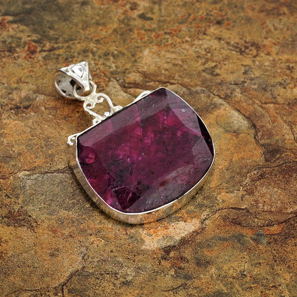 APP: 30.6k 114.39CT Ruby & Sterling Silver Pendant: 114.39CT Ruby and Sterling Silver Pendant - Appraisal Value: $30.5K - Bid with utmost confidence from GovernmentAuction.com. We have been in business for over 35 years, and pride ourselves on perfect 