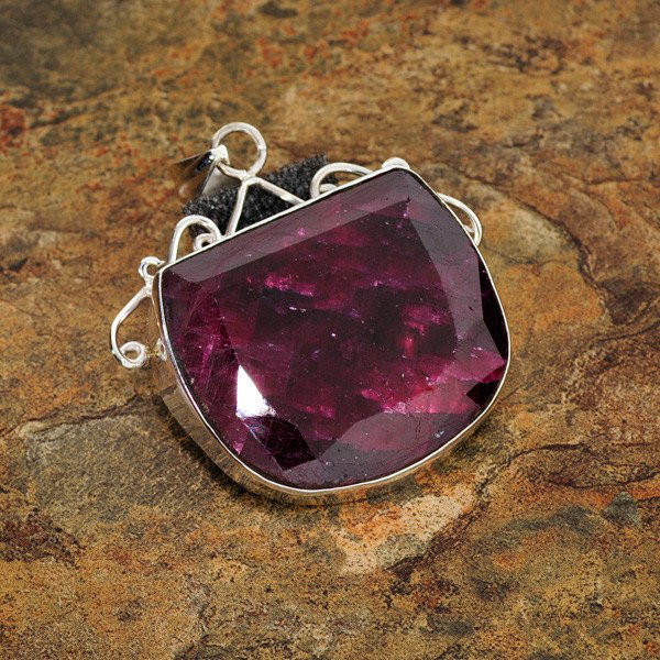 APP: 30.3k 112.23CT Ruby & Sterling Silver Pendant: 112.23CT Ruby and Sterling Silver Pendant - Appraisal Value: $30.2K - Bid with utmost confidence from GovernmentAuction.com. We have been in business for over 35 years, and pride ourselves on perfect 