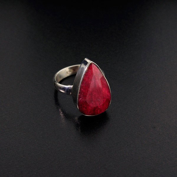 APP: 5.6k 11.85CT Ruby & Sterling Silver Ring: 11.85CT Ruby and Sterling Silver Ring - Appraisal Value: $5.6K - Bid with utmost confidence from GovernmentAuction.com. We have been in business for over 35 years, and pride ourselves on perfect custo