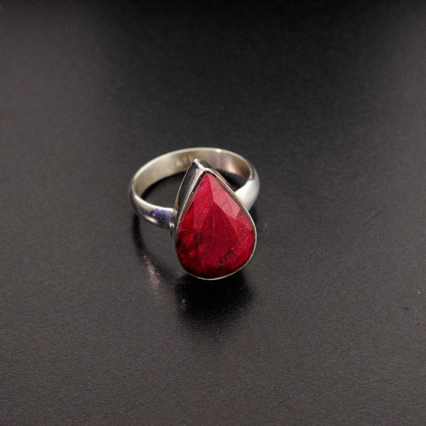 APP: 4.3k 8.10CT Ruby & Sterling Silver Ring: 8.10CT Ruby and Sterling Silver Ring - Appraisal Value: $4.3K - Bid with utmost confidence from GovernmentAuction.com. We have been in business for over 35 years, and pride ourselves on perfect custom