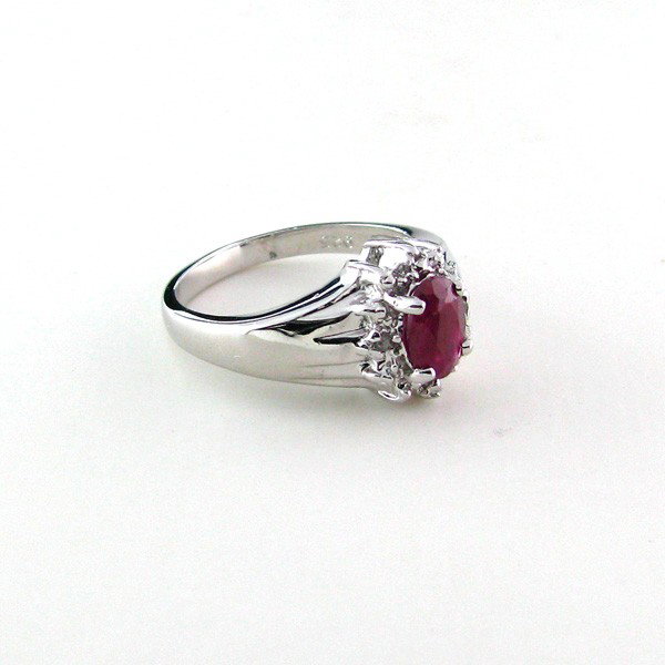 APP: 1.5k 0.81CT Ruby w/Diamonds & Sterling Silver Ring: 0.81CT Ruby W/ Diamonds and Sterling Silver Ring - Appraisal Value: $1.5K - Bid with utmost confidence from GovernmentAuction.com. We have been in business for over 35 years, and pride ourselves on pe