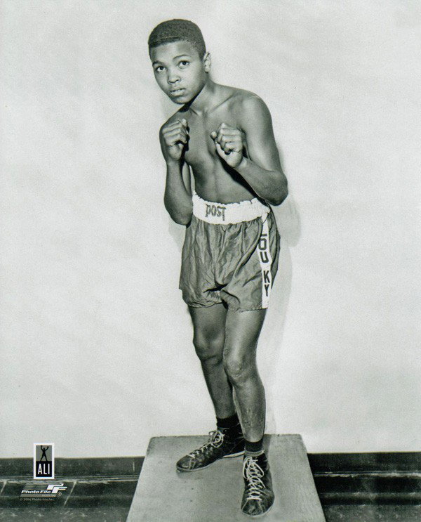 Muhammad Ali - Youth - Photo: Muhammad Ali - Youth - Photo - Bid with utmost confidence from GovernmentAuction.com. We have been in business for over 35 years, and pride ourselves on perfect customer service.