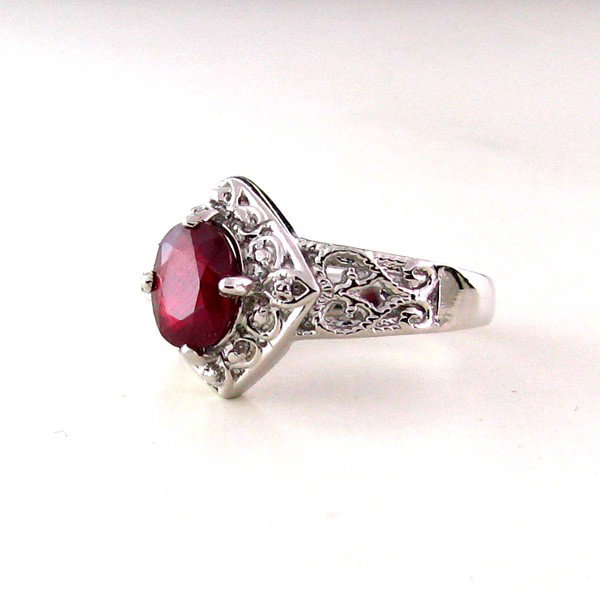 APP: 3.6k 2.16CT Ruby & Sterling Silver Ring: 2.16CT Ruby and Sterling Silver Ring - Appraisal Value: $3.5K - Bid with utmost confidence from GovernmentAuction.com. We have been in business for over 35 years, and pride ourselves on perfect custom