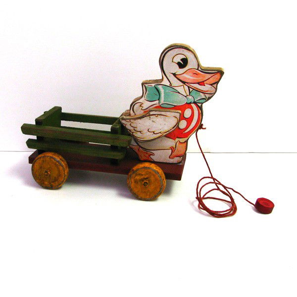 Duck On Wagon w/Wheels: Duck On Wagon W/ Wheels - Bid with utmost confidence from GovernmentAuction.com. We have been in business for over 35 years, and pride ourselves on perfect customer service.