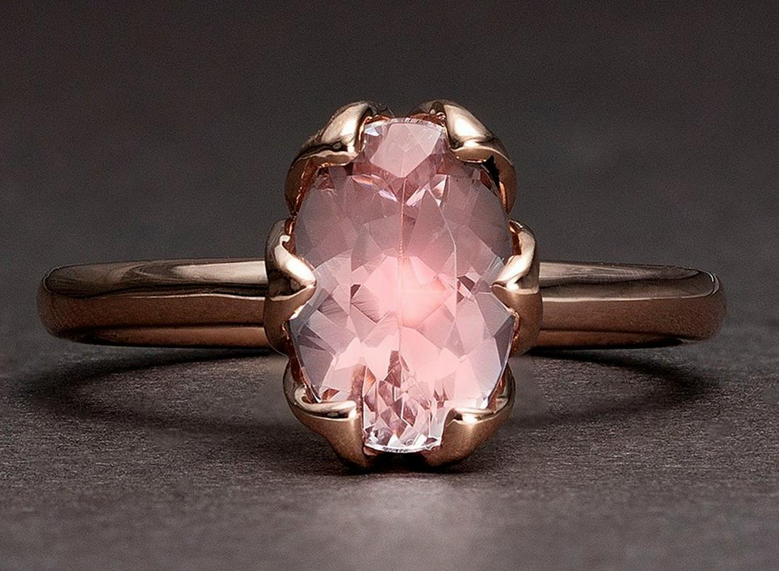 *14 kt. Rose Gold, 1.75CT Oval Cut Morganite Gemstone Engagement Ring (VGN A-105) (Vault_V): Gov. File: H-46918 *14KT.. Rose Gold, 1.75CT Oval Cut Morganite Gemstone Engagement Ring (VGN A-105) (Vault V) Retail Replacement Value: $1.8K Asset Type: 14KT. RingShipping: $19.95