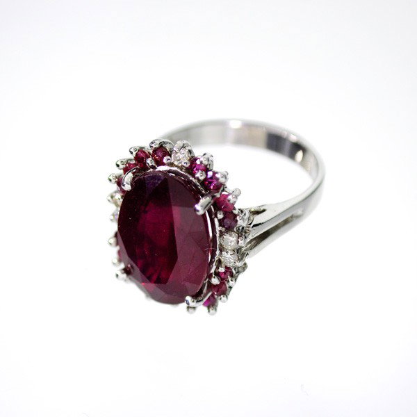 APP: 6.3k 5.62CT Ruby & Diamond Sterling Silver Ring: 5.62CT Ruby and Diamond Sterling Silver Ring - Appraisal Value: $6.3K - Bid with utmost confidence from GovernmentAuction.com. We have been in business for over 35 years, and pride ourselves on perfec