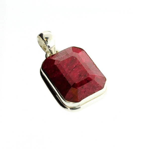 APP: 10.1k 27.34CT Ruby & Sterling Silver Pendant: 27.34CT Ruby and Sterling Silver Pendan - Appraisal Value: $10.0K - Bid with utmost confidence from GovernmentAuction.com. We have been in business for over 35 years, and pride ourselves on perfect cu
