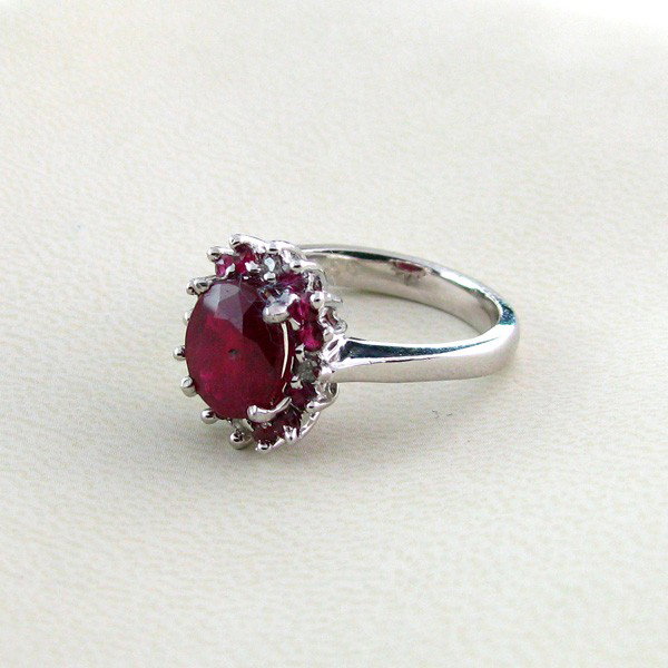 APP: 3.6k 2.37CT Ruby w/Diamond & Sterling Silver Ring: 2.37CT Ruby W/ Diamond and Sterling Silver Ring - Appraisal Value: $3.6K - Bid with utmost confidence from GovernmentAuction.com. We have been in business for over 35 years, and pride ourselves on per