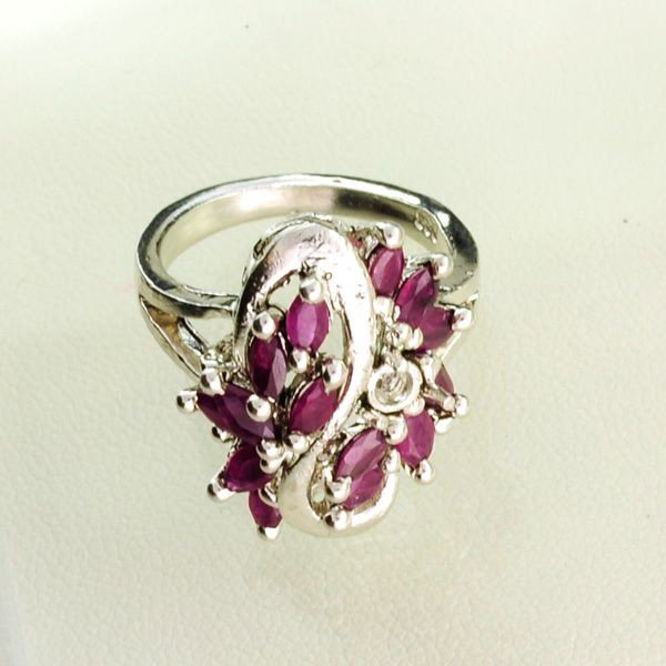 APP: 1.1k 1.07CT Ruby & Sterling Silver Ring: 1.07CT Ruby and Sterling Silver Ring - Appraisal Value: $1.0K - Bid with utmost confidence from GovernmentAuction.com. We have been in business for over 35 years, and pride ourselves on perfect custom