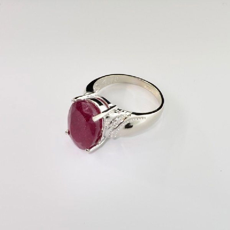 APP: 7.4k 7.13CT Ruby & Sterling Silver Ring: 7.13CT Ruby and Sterling Silver Ring - Appraisal Value: $7.4K - Bid with utmost confidence from GovernmentAuction.com. We have been in business for over 35 years, and pride ourselves on perfect custom