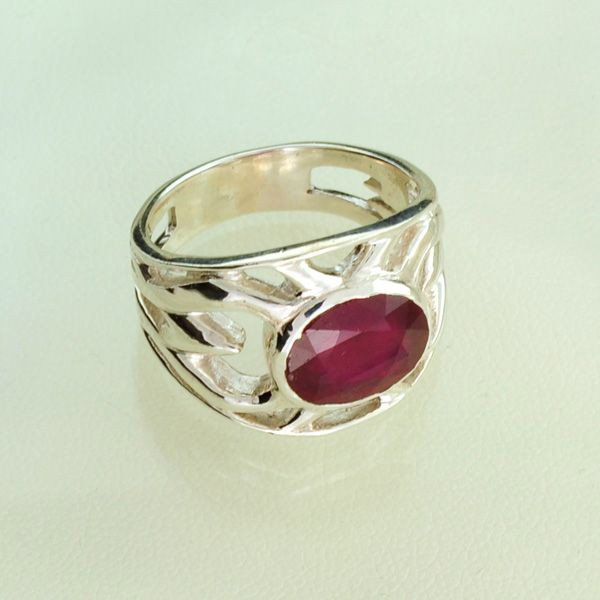 APP: 5.3k Sebastian 3.26CT Ruby & Sterling Silver Ring: Designer Sebastian 3.26CT Ruby and Sterling Silver Ring - Appraisal Value: $5.2K - Bid with utmost confidence from GovernmentAuction.com. We have been in business for over 35 years, and pride ourselve