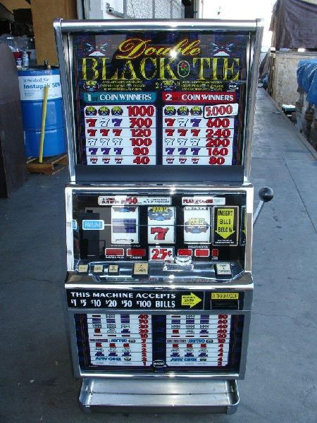 IGT S+ Double Black Tie, 2 coin, 16'''' top, 25 Cent: IGT S+ Double Black Tie, 2 coin, 16" top, 25 Cent, Reconditioned - Thank you for viewing this Item. We hope that you are successful in your bidding. For over 30 years we have given the best possible c