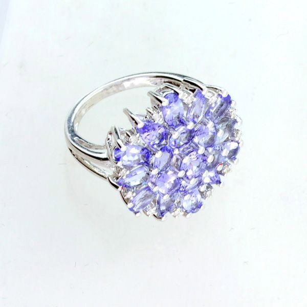 APP: 4k 3CT Tanzanite & Diamond Overlaid Silver Ring: 3.15CT Tanzanite and Diamond Platinum Overlayed Sterling Silver Ring - Appraisal Value: $4.1K - Bid with utmost confidence from GovernmentAuction.com. We have been in business for over 35 years, and p