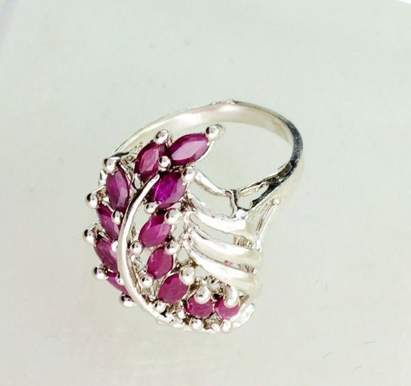 APP: 1.6k 1.50CT Ruby & Sterling Silver Ring: 1.50CT Ruby and Sterling Silver Ring - Appraisal Value: $1.5K