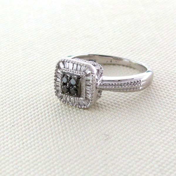 APP: 1k 18kt Gold, 1CT Diamond & Overlaid Silver Ring: 18 kt. Gold, 1.70CT Diamond and Platinum Overlayed Sterling Silver Ring - Appraisal Value: $1.0K