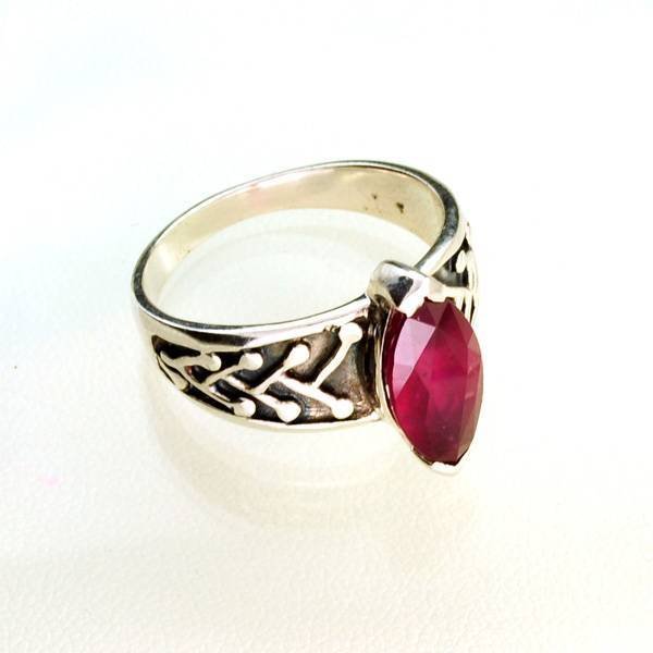 APP: 4.5k Sebastian 3.28CT Ruby & Sterling Silver Ring: Designer Sebastian 3.28CT Ruby and Sterling Silver Ring - Appraisal Value: $4.5K