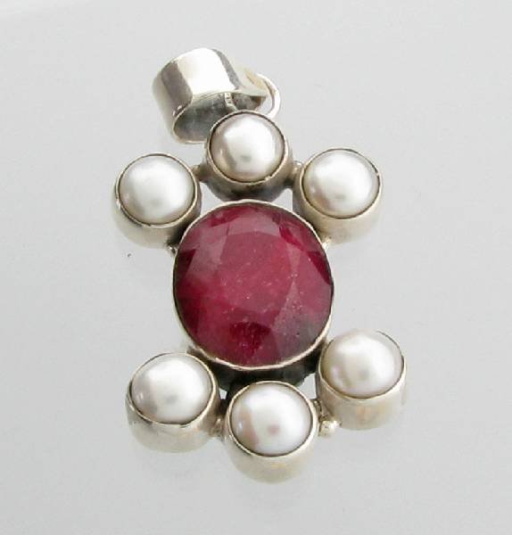 APP: 3k 12.32CT Ruby w/Pearls & Sterling Silver Pendant: 12.32CT Ruby W/ Pearls and Sterling Silver Pendant - Appraisal Value: $2.9K
