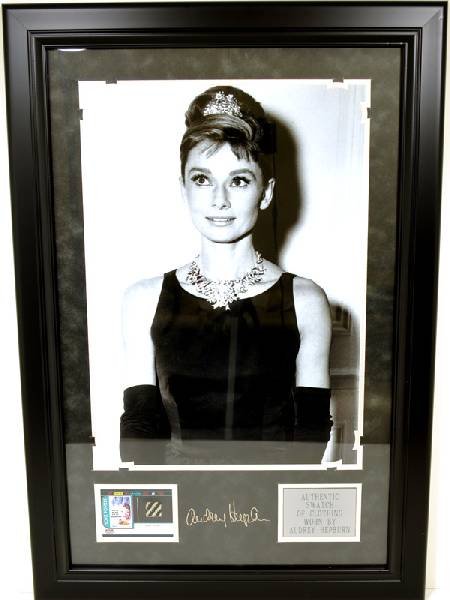 Audrey Hepburn Swatch of Clothing - Engraved Signature: Audrey Hepburn - Authentic Swatch of Clothing - Engraved Signature ==