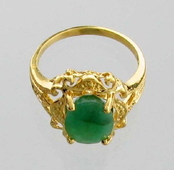 APP: 4k 2CT Emerald & 14kt. Gold Over Silver Ring: 2.40CT Oval Cut Emerald and 14kt. Yellow Gold Over Sterling Silver Ring - Appraisal Value: $4.1K
