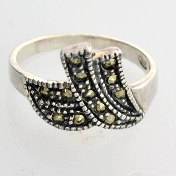 Marcasite & Sterling Silver Ring: Marcasite and Sterling Silver Ring