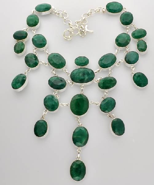 APP: 30k 316CT Beryl Emerald Necklace: 316.71CT Oval Cut Beryl Emerald Necklace - Great Investment Opportunity - Appraisal Value: $29.9K