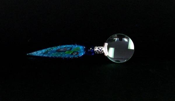 Magnifying Glass: Magnifying Glass </
