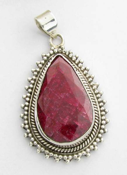 APP: 4.7k 26.12CT Ruby & Sterling Silver Pendant: 26.12CT Ruby and Sterling Silver Pendant - Appraisal Value: $4.7K