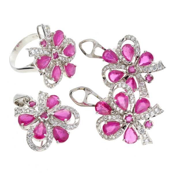 APP: 25k 16CT Ruby Ring, Pendant, & Earrings Set: 16.77CT Ruby and Sterling Silver Ring, Pendant, and Earrings Set - Appraisal Value: $25.7K