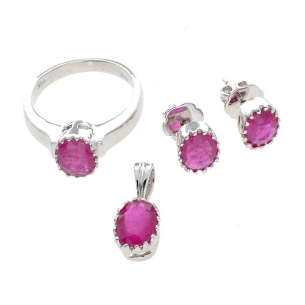 APP: 12k 4CT Ruby Ring, Pendant, & Earrings Set: 4.94CT Oval Cut Ruby and Sterling Silver Ring, Pendant, and Earrings Set - Appraisal Value: $12.3K