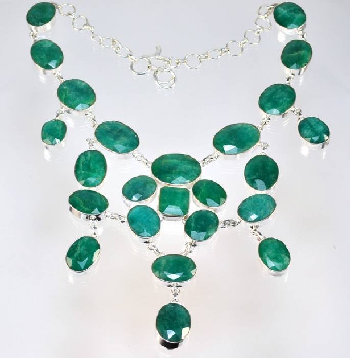 APP: 10k 236CT Mixed Cut Grn Beryl & Silver Necklace: 236.52CT Mixed Cut Green Beryl and Sterling Silver Necklace - Appraisal Value: $10.9K