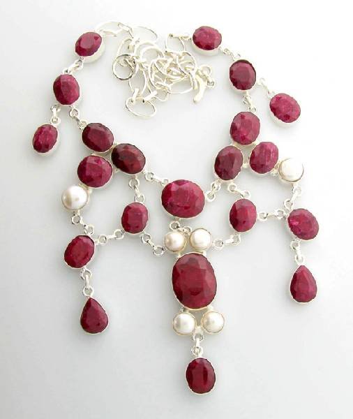 APP: 13k 174.35CT Ruby & Pearl Sterling Silver Necklace: 174.35CT Ruby and Pearl Sterling Silver Necklace - Appraisal Value: $13.5K