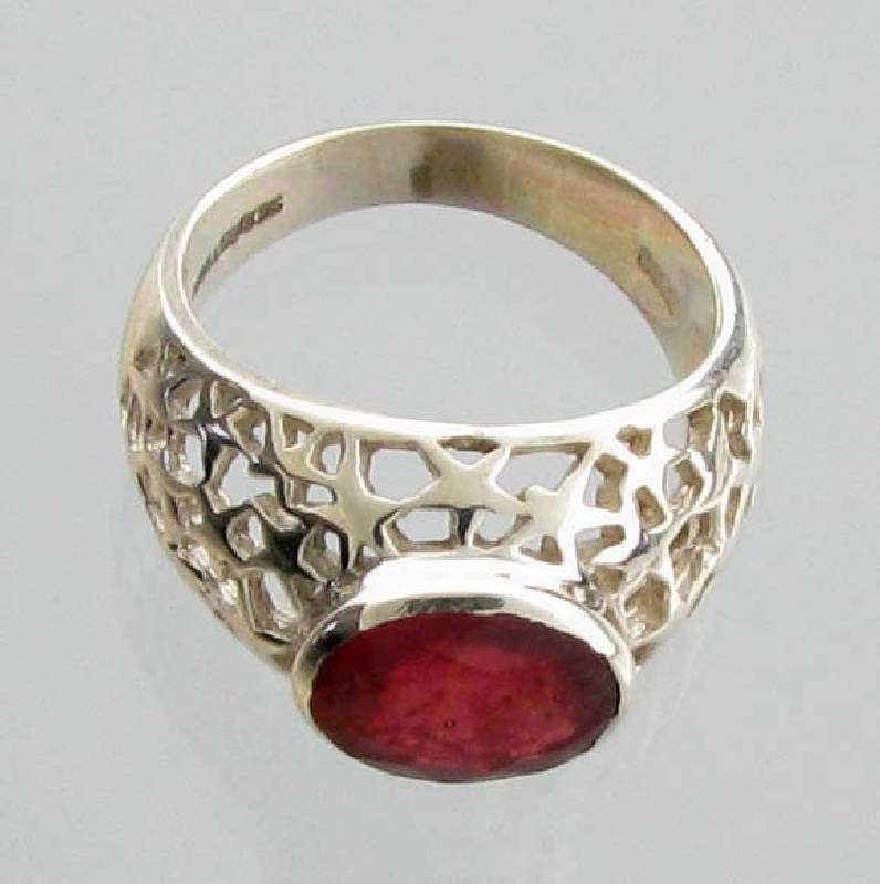 APP: 3k Sebastian 4CT Oval Cut Ruby & Silver Ring: Designer Sebastian 4.03CT Oval Cut Ruby and Sterling Silver Ring - Appraisal Value: $3.5K