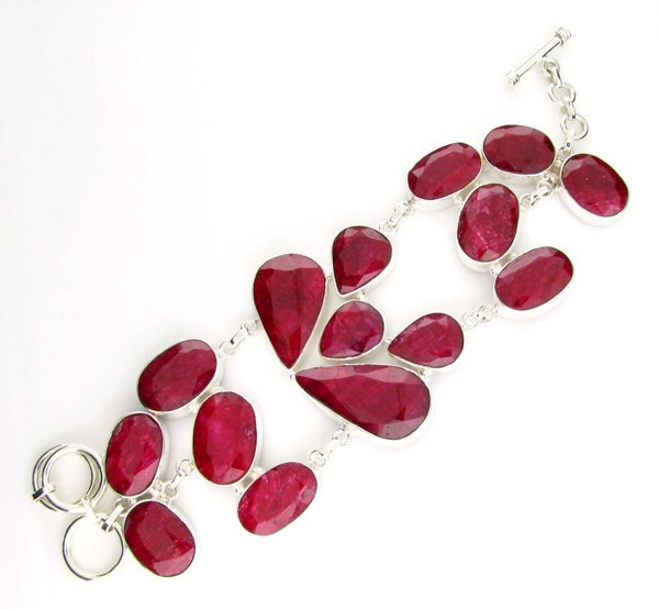 APP: 13k 171CT Mixed Cut Ruby & Sterl Silver Bracelet: 171.42CT Mixed Cut Ruby and Sterling Silver Bracelet Retail