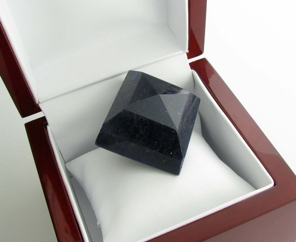 APP: 19k 569.00CT Rectangle Cut Blue Sapphire Gemstone - 2
