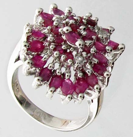 APP: 4k 2CT Mixed Cut Ruby & Topaz Sterl Silver Ring: 2.62CT Mixed Cut Ruby and Topaz Sterling Silver Ring Retail Repl