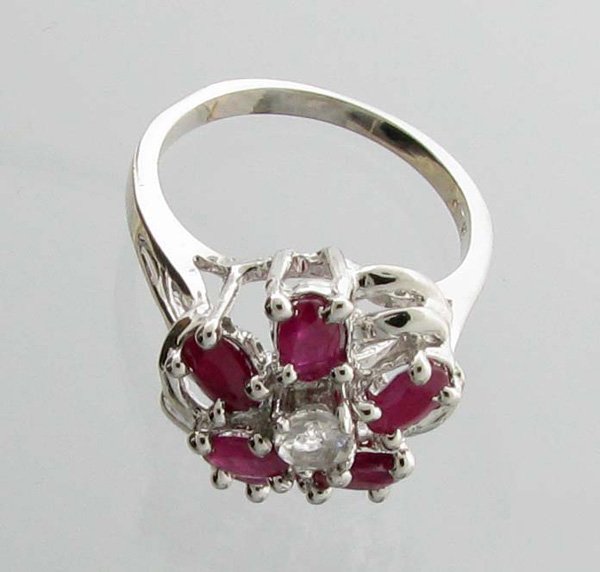 APP: 1.8k 1.69CT Ruby & Topaz Sterling Silver Ring: 1.69CT Ruby and Topaz Sterling Silver Ring Retail Replacement Value: