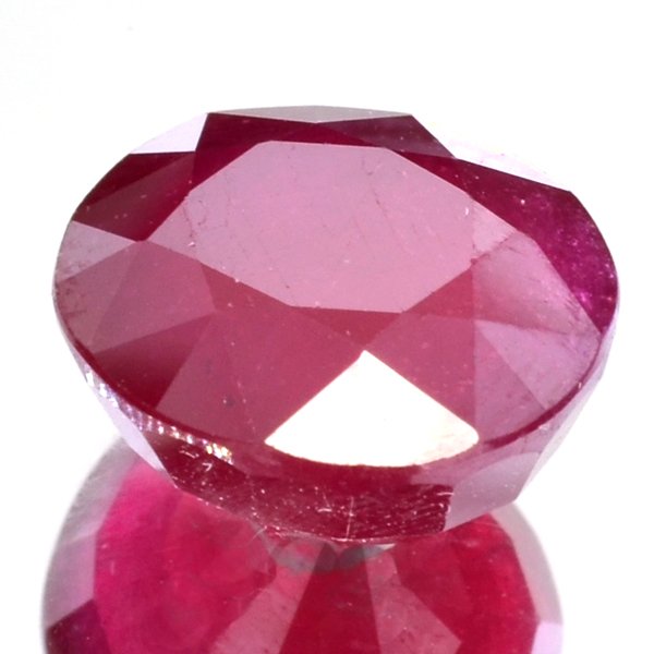 APP: 9.8k 13.95CT Oval Cut Ruby Gemstone: 13.95CT Oval Cut Ruby Gemstone Retail Replacement Value: