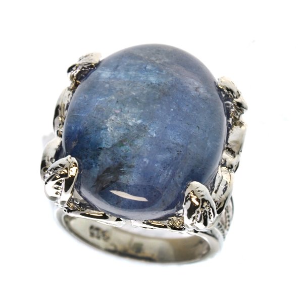APP: 6k 22CT Oval Cut Cabochon Tanzanite & Silver Ring: 22.36CT Oval Cut Cabochon Tanzanite and Platinu