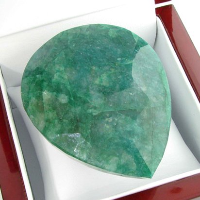 APP: 24.2k 929.30CT Pear Cut Green Beryl Gemstone: 929.30CT Pear Cut Green Beryl Gemstone Retail Replacement Value: